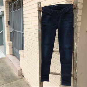 Levis High waisted skinny